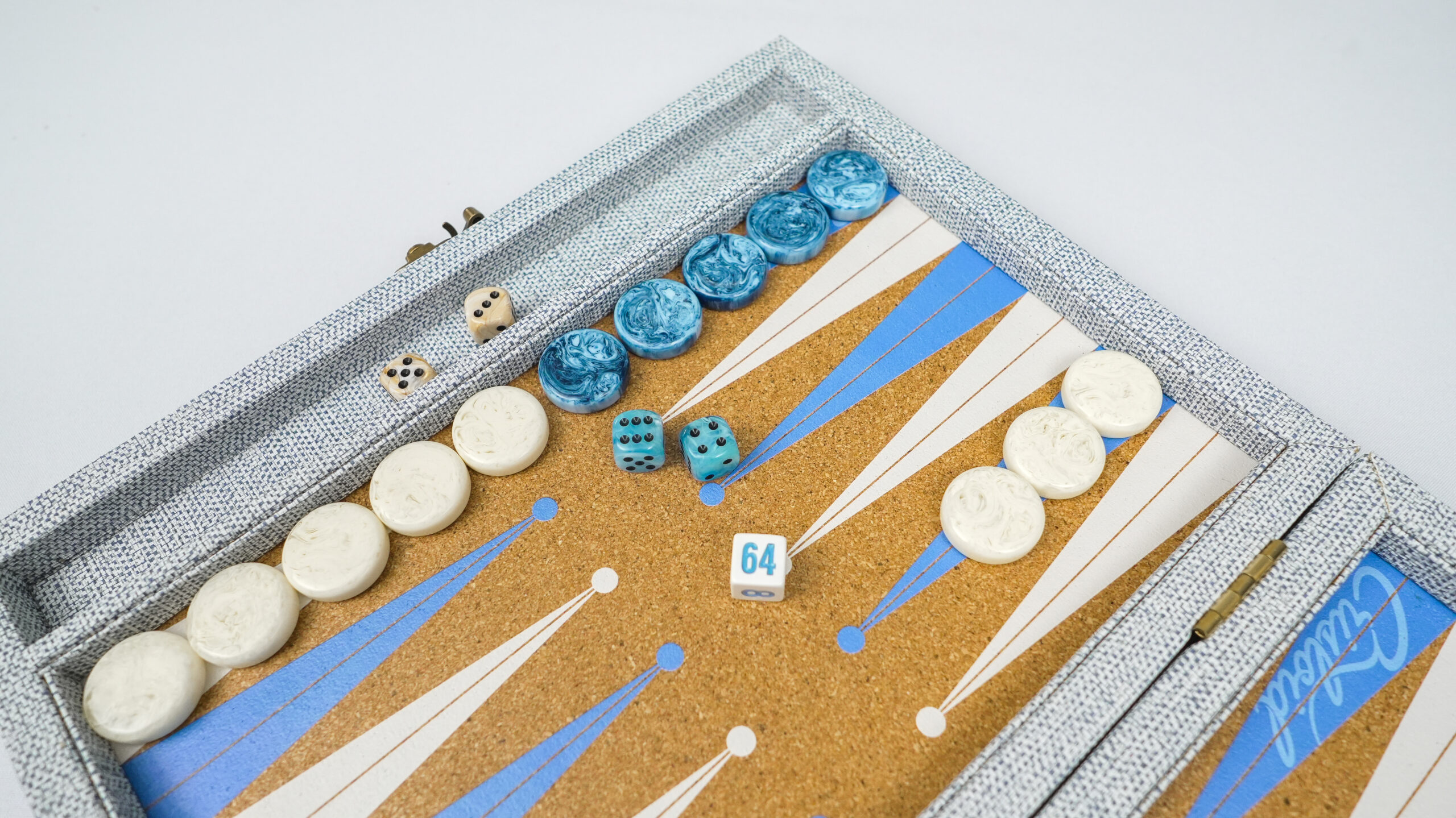 travel backgammon board